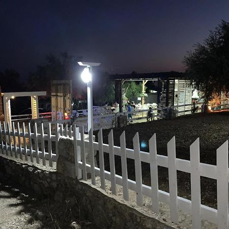 Albanian Garden Hotel Gjilek Bagian luar foto